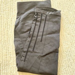 COPY - Fabletics size XS yoga pants